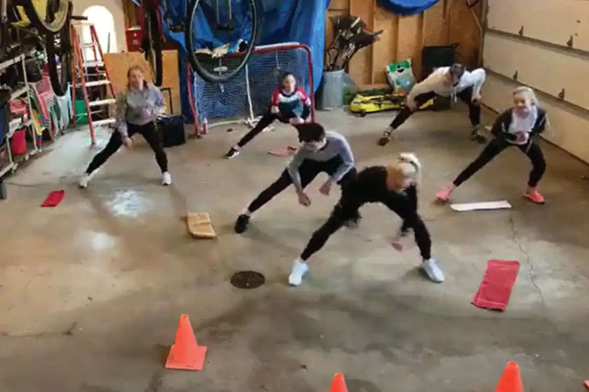 feat_03.20.20-hiit-group-ex-class-with-trainer-priscilla-blog
