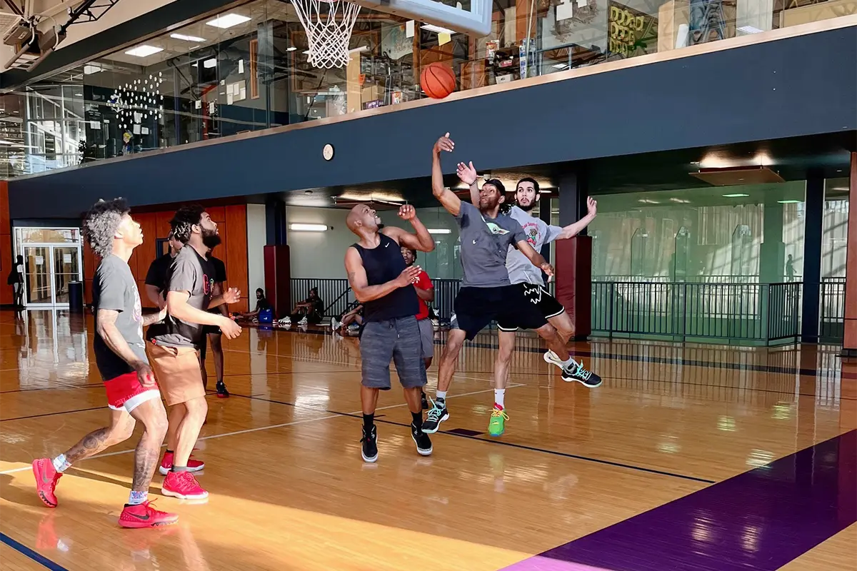 svc-basketball