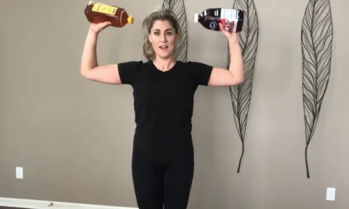 feat_04.02.20-shoulders-workout-with-lauren